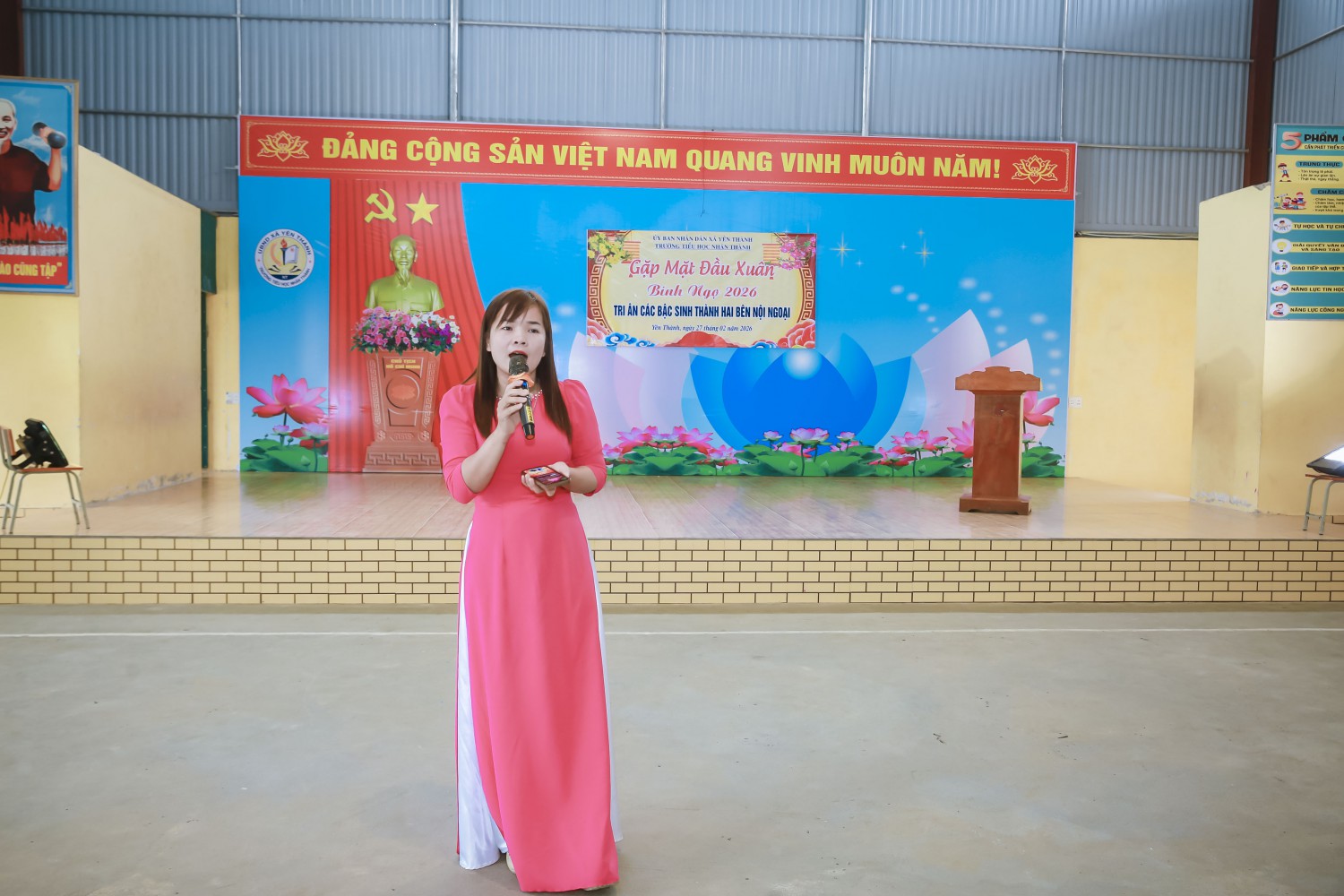 C hẢO HÁT