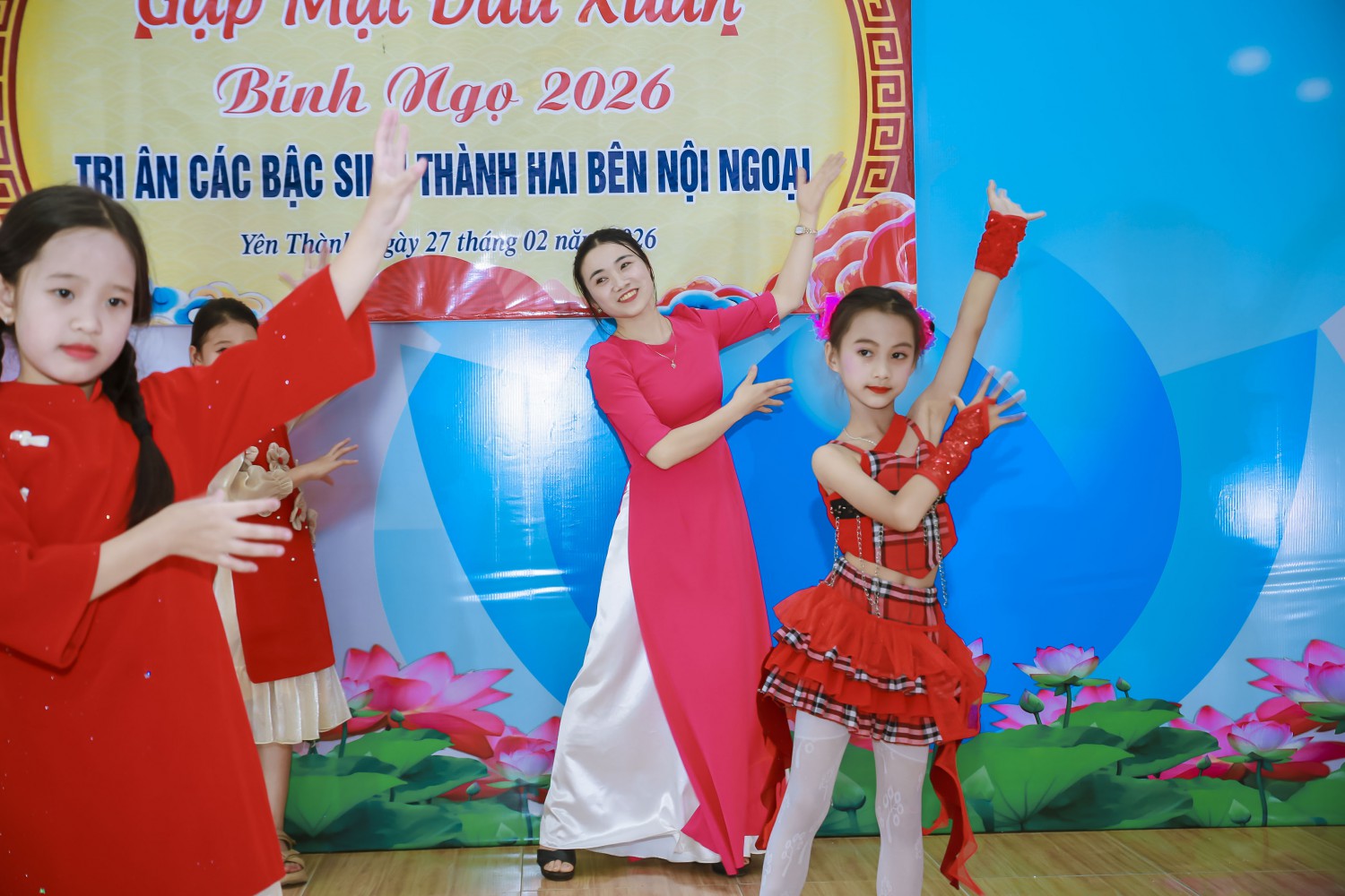 Giang y tế múa