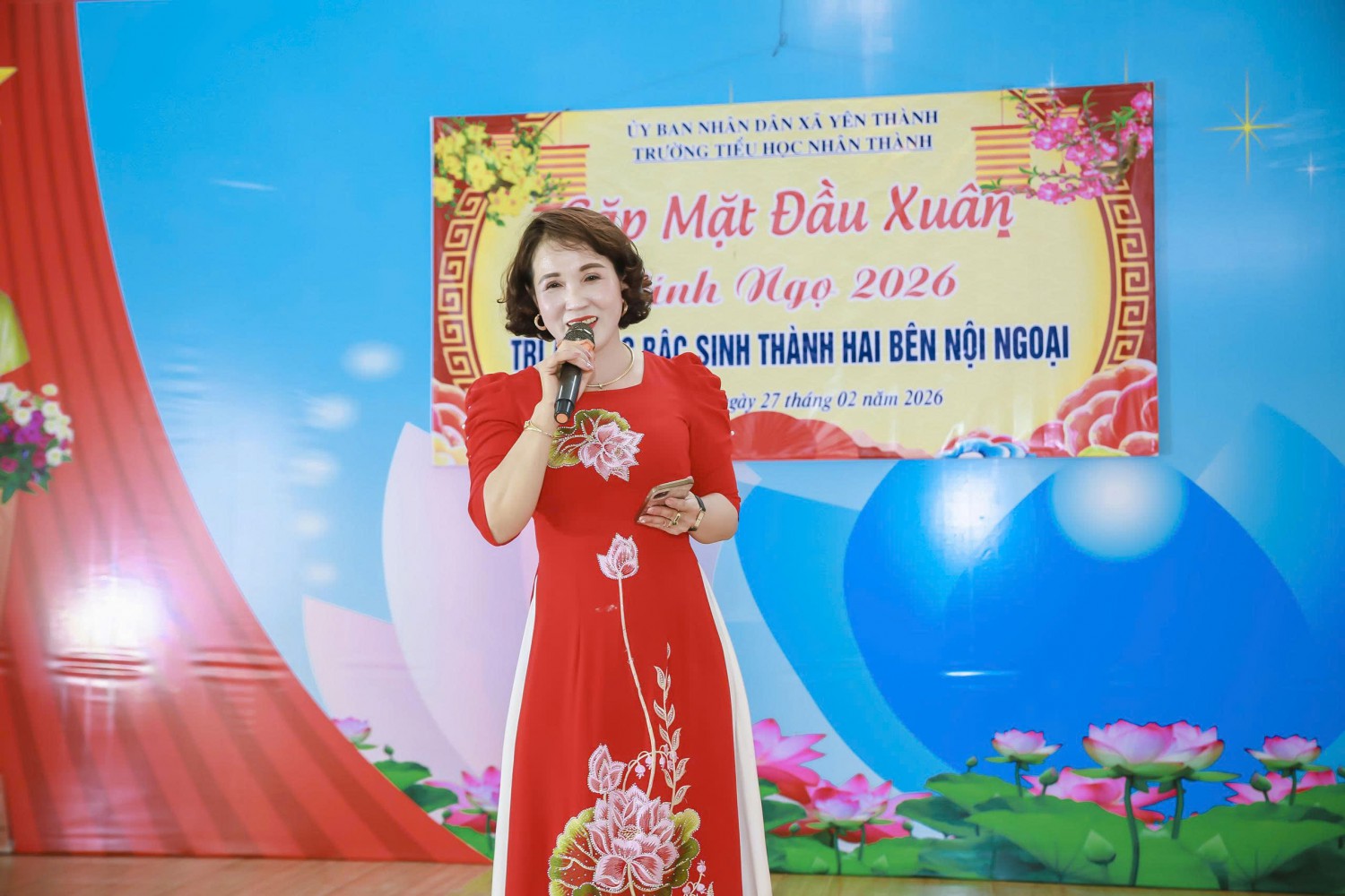 Nền 4 Xếp hát