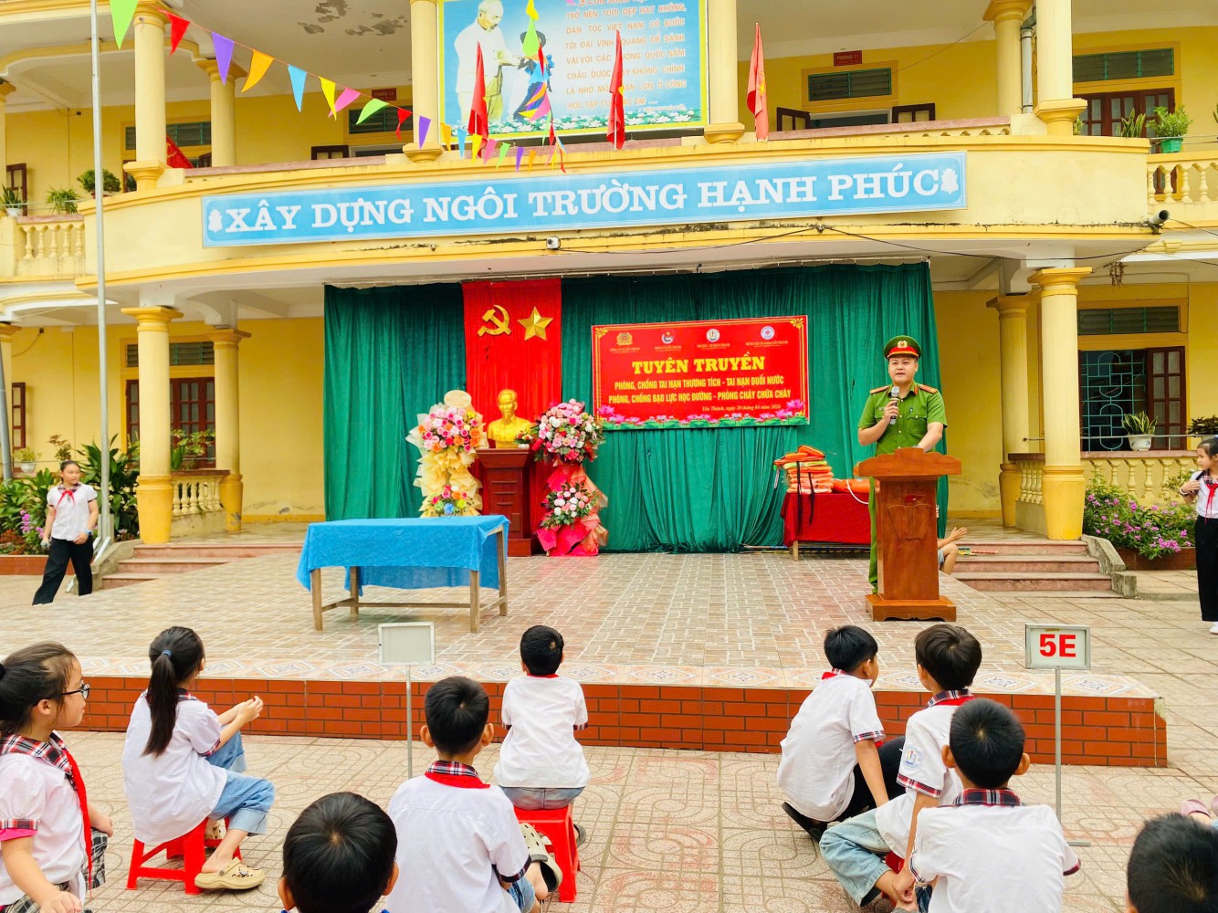 c an phát biểu